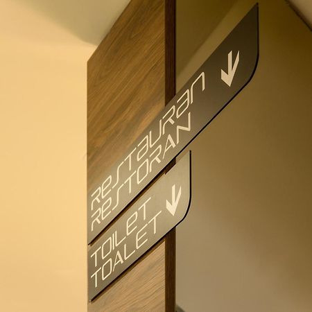Boutique 25H By Eva Stay 018 Ниш Экстерьер фото
